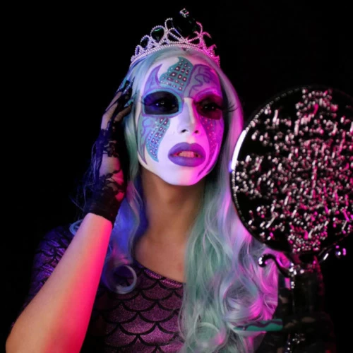 photo number one of Erika Klash item ERIKA