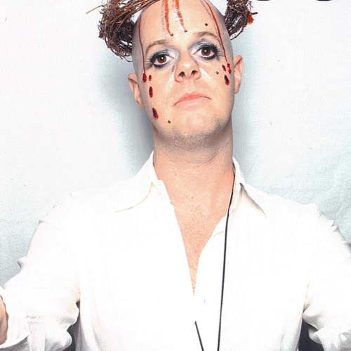 photo number one of Kheaven Jesus item KHEAVE