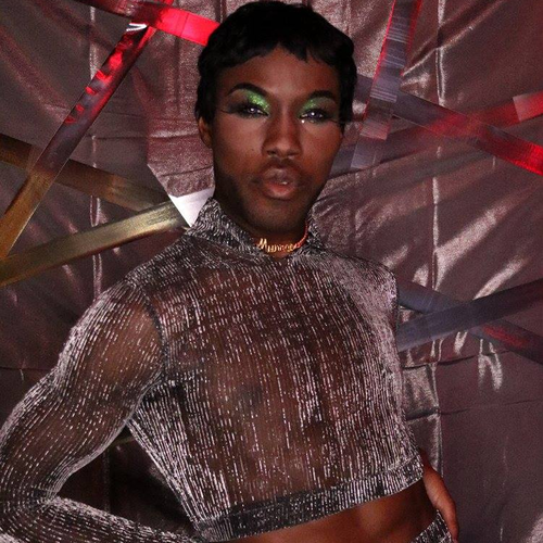 photo number one of Munroe Lilly item MUNROE