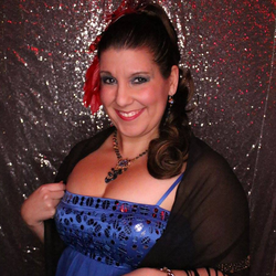 photo of Ellie Favola item ELLIEFAV